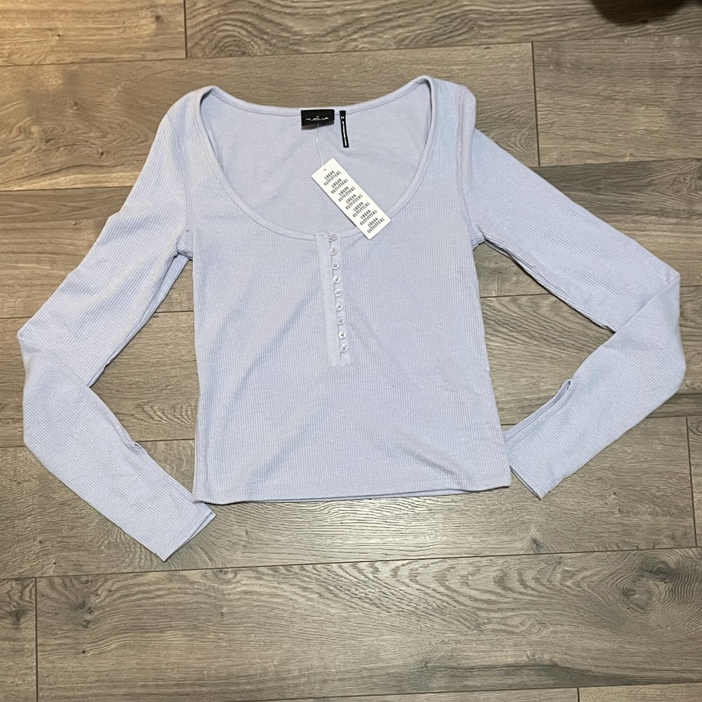 Urban Outfitters Henley Long Sleeve - Picture 1 of 3